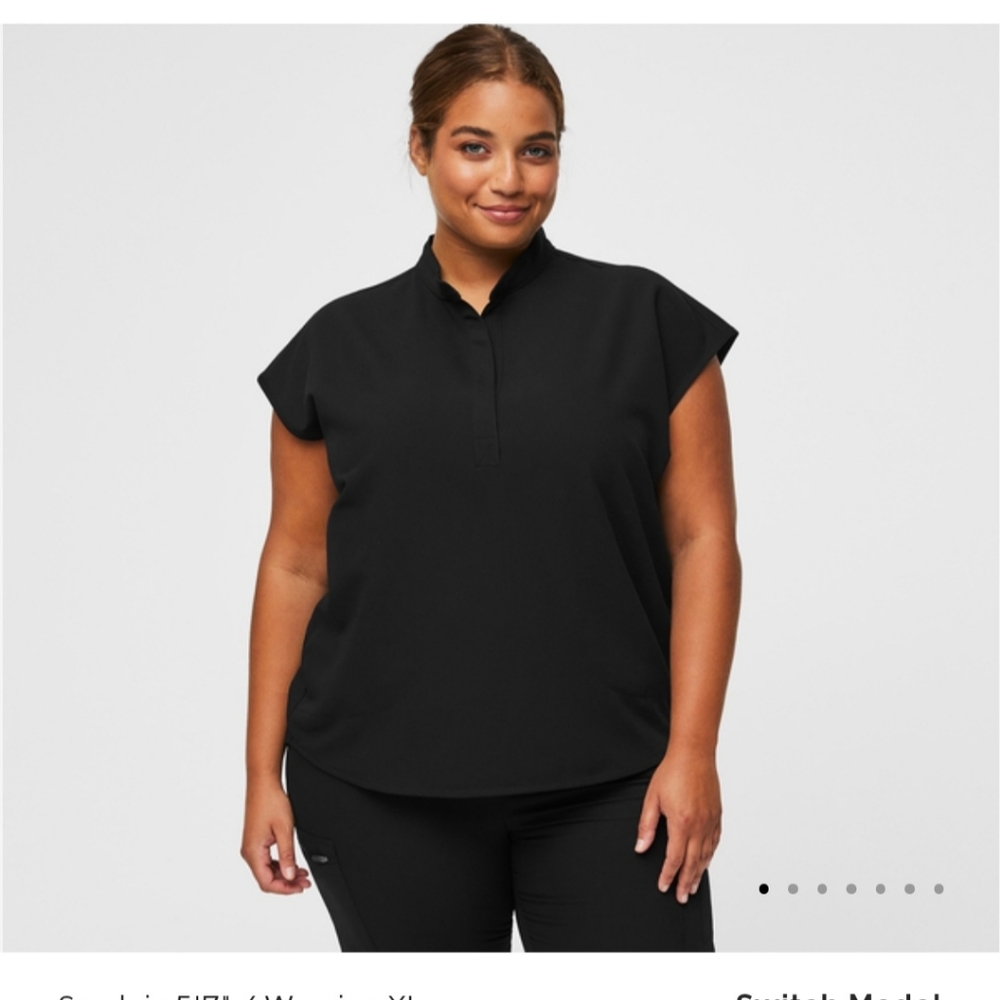 FIGS Rafaela Scrub Top